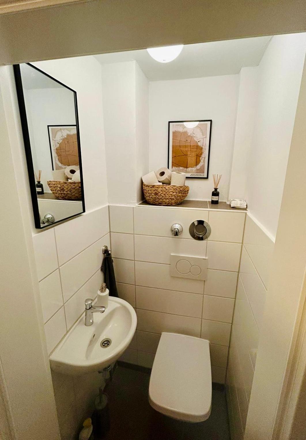 Feelslikehome - Stylische Und Zentrale Altbauwohnung Mit Terrasse&Garten โบคุห์ม ภายนอก รูปภาพ
